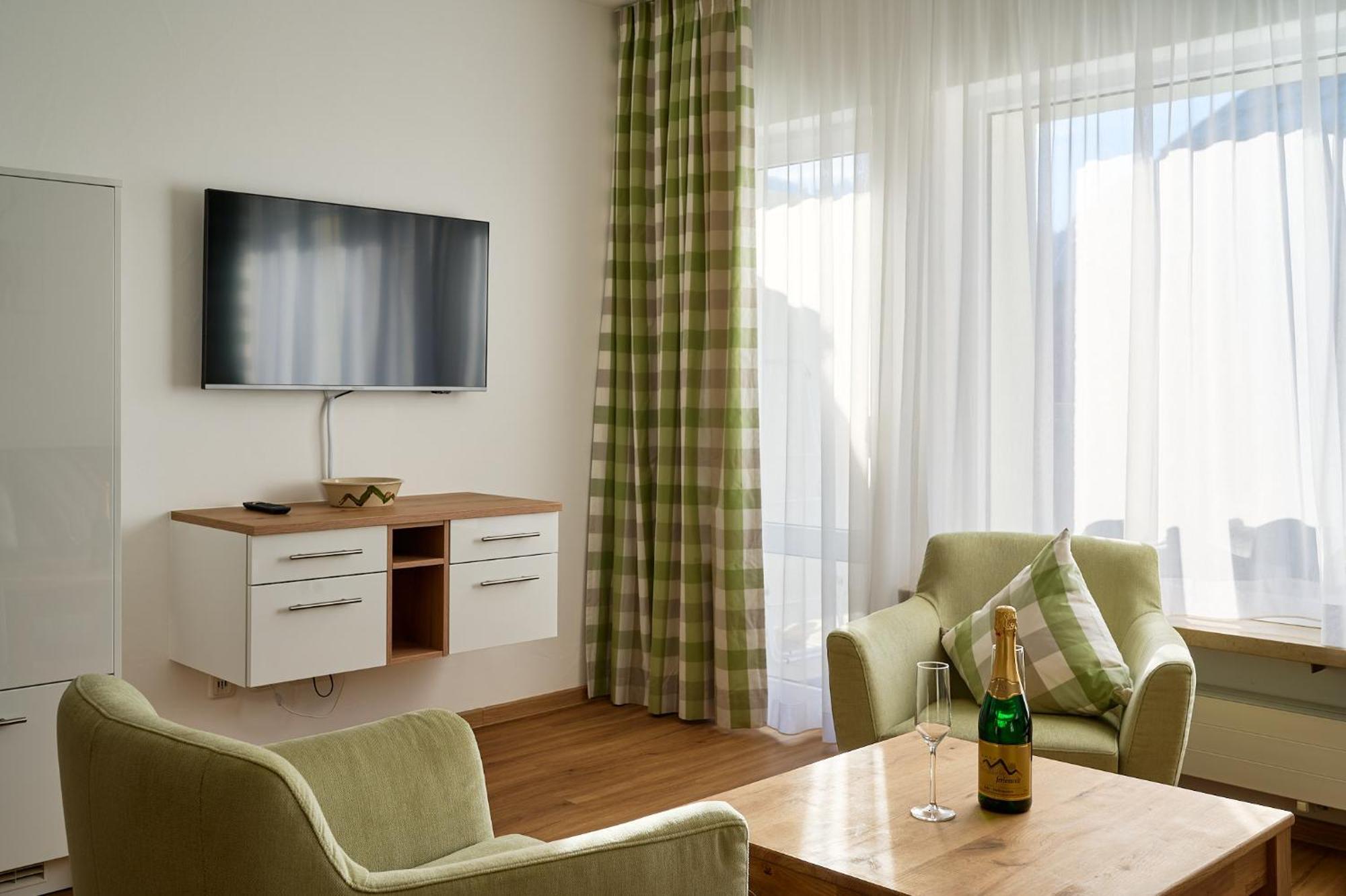 Oberstdorfer Ferienwelt Appartement Buitenkant foto