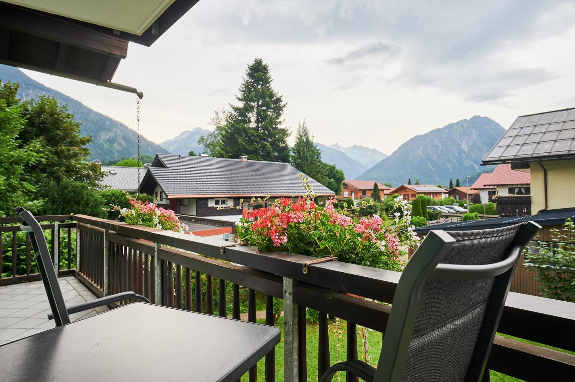 Oberstdorfer Ferienwelt Appartement Buitenkant foto
